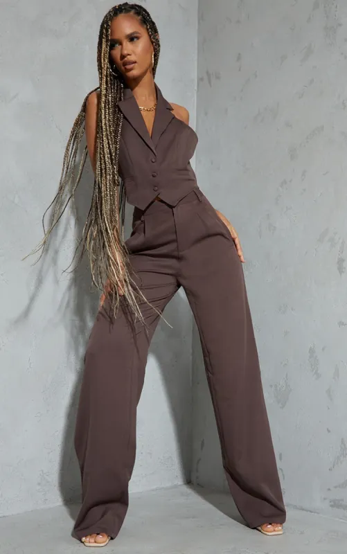 Dark Brown Woven Pleat Detail Wide Leg Trousers sold by Pretty Little Thing