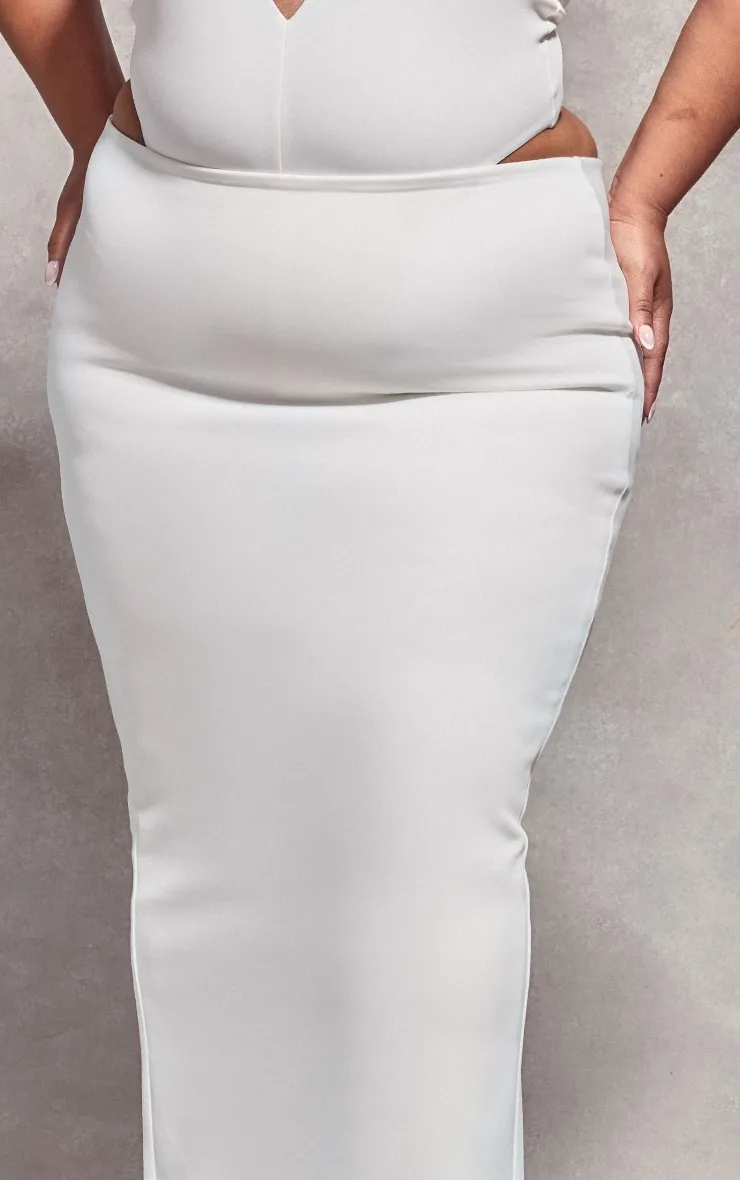 Plus White Low Rise Maxi Skirt sold by Pretty Little Thing product image thumbnail 4