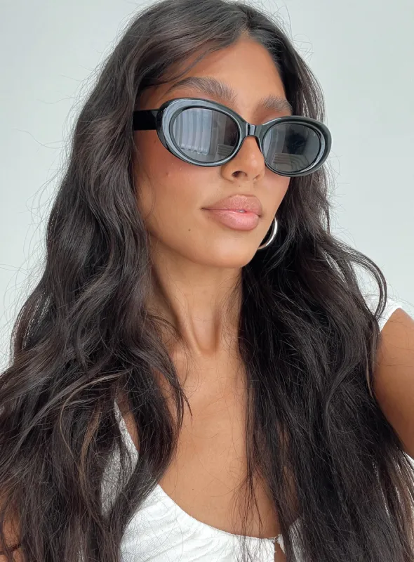 Streep Sunglasses Black sold by Princess Polly