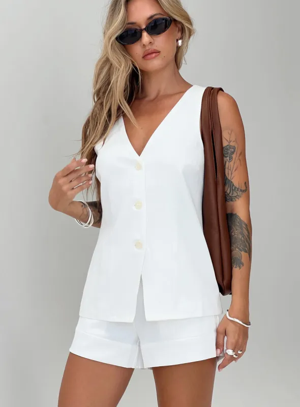 Lesky Set White sold by Princess Polly
