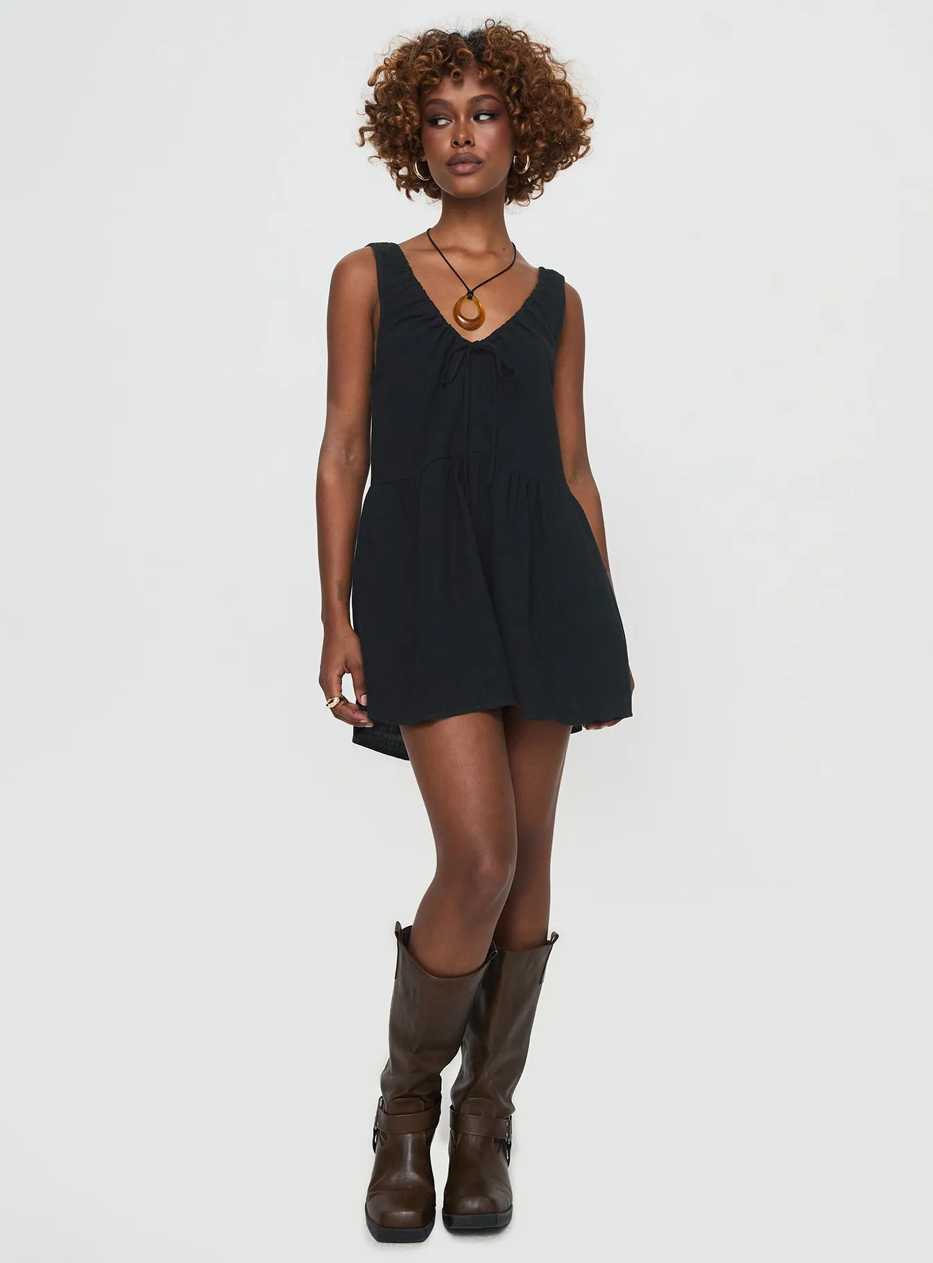Mackellar Romper Black sold by Princess Polly product image thumbnail 3