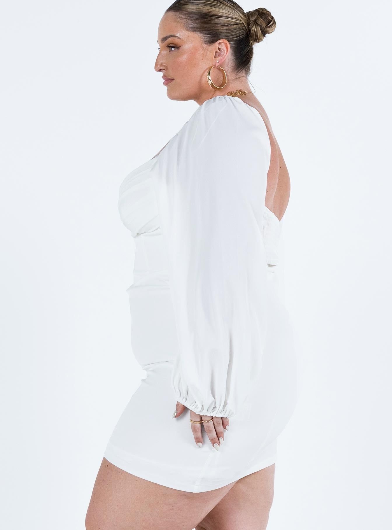 Zoella Long Sleeve Mini Dress White Curve sold by Princess Polly product image thumbnail 4