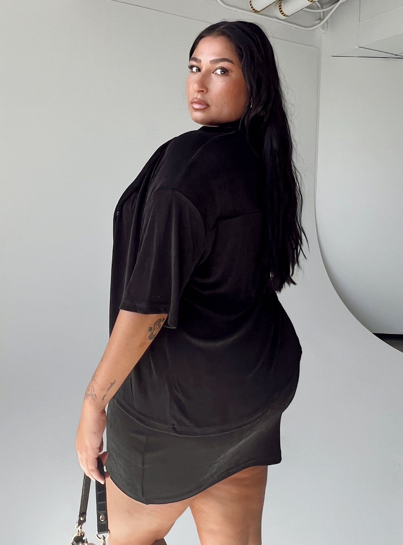 Misha Set Black Curve sold by Princess Polly product image thumbnail 4