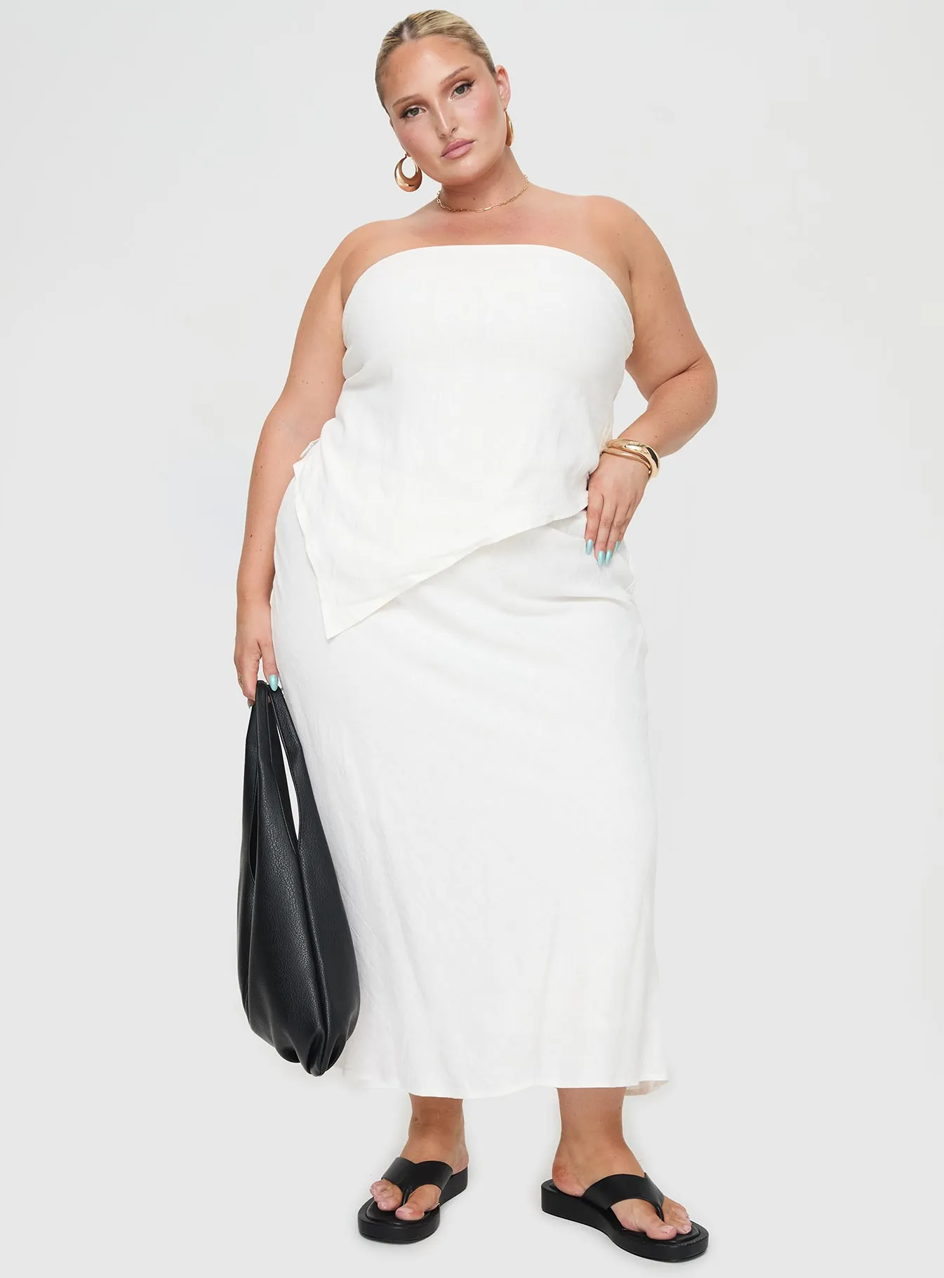 Ermias Linen Blend Midi Skirt White Curve sold by Princess Polly product image thumbnail 2