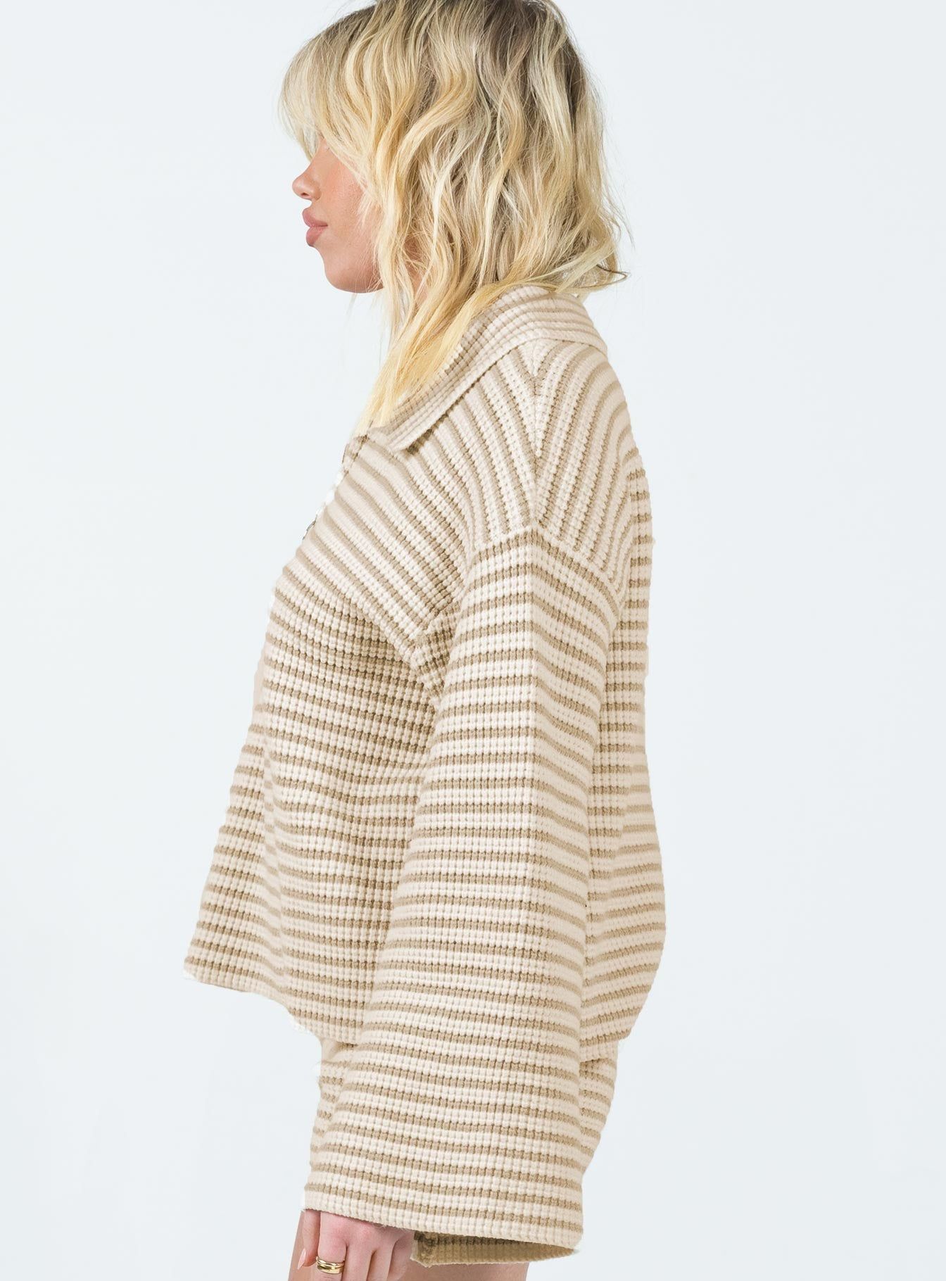 Willbar Oversized Sweater White / Beige sold by Princess Polly product image thumbnail 4