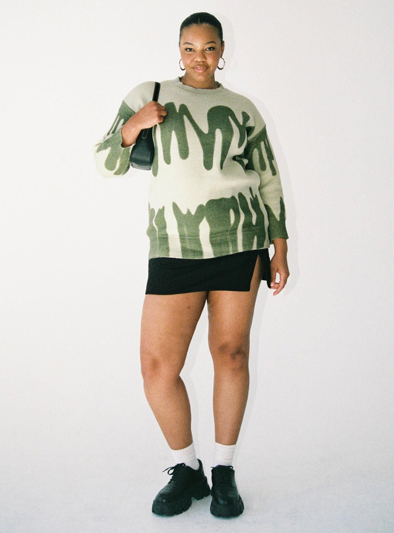 Katie Oversized Sweater Green Curve sold by Princess Polly product image thumbnail 3