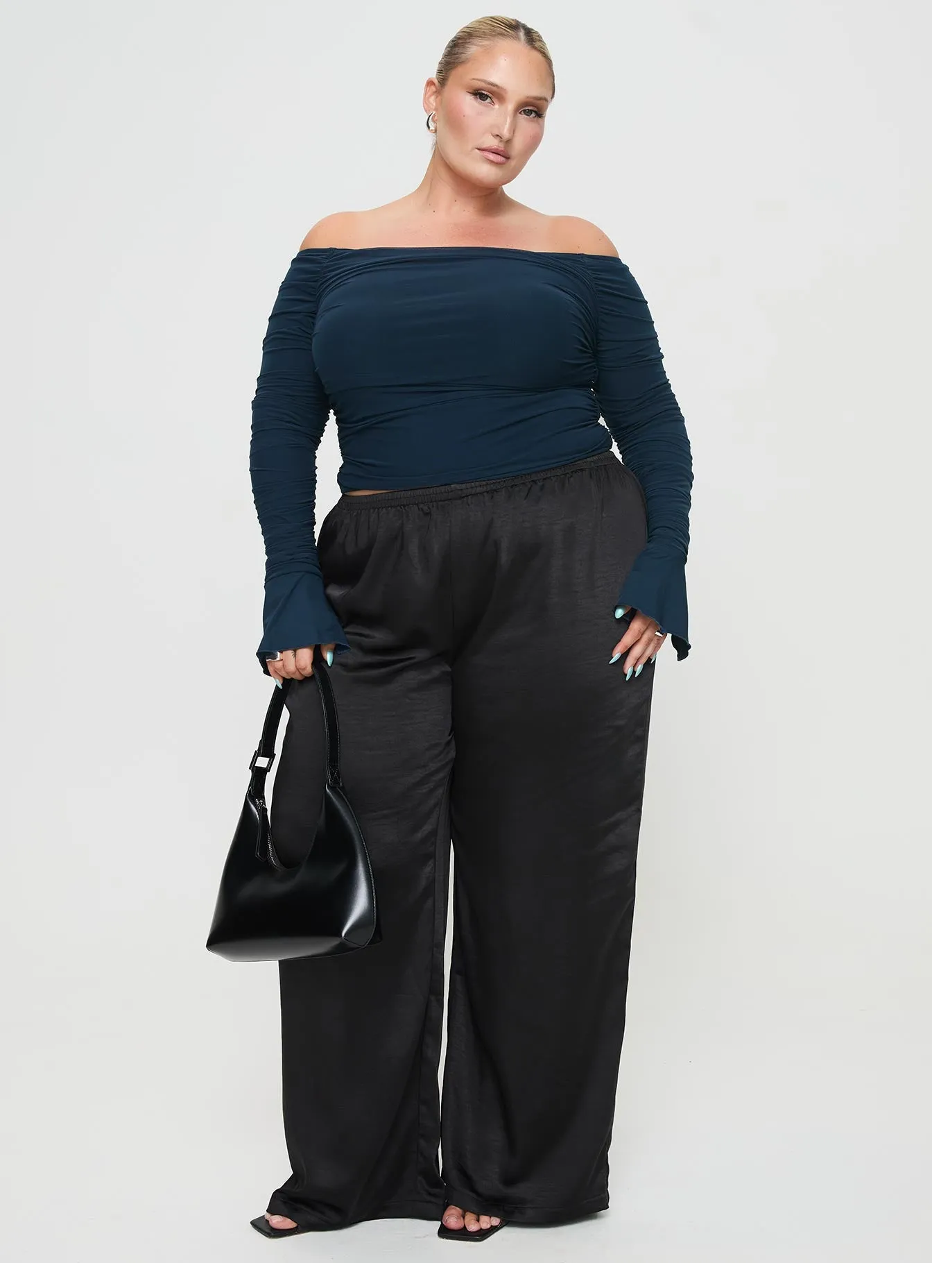 Moreno Off The Shoulder Top Navy Curve sold by Princess Polly product image thumbnail 2