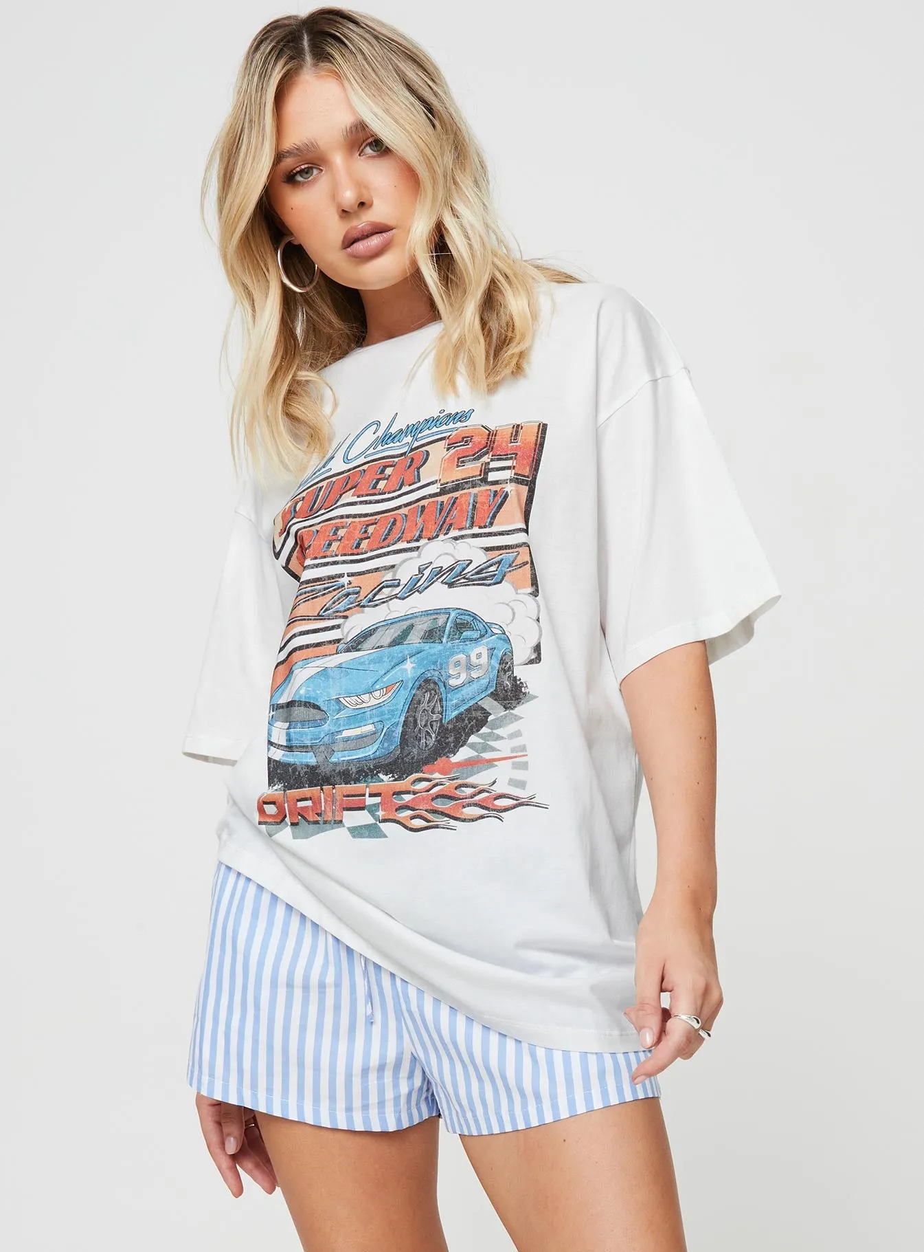 Super 24 Oversized Tee White sold by Princess Polly product image thumbnail 2