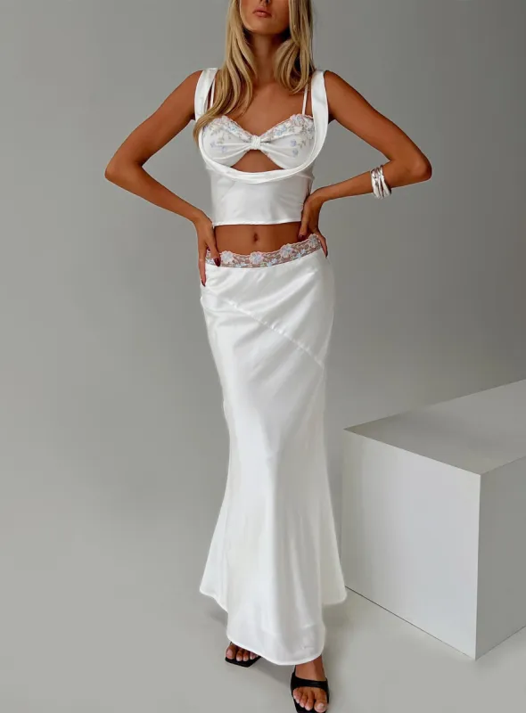 Agustin Set White sold by Princess Polly