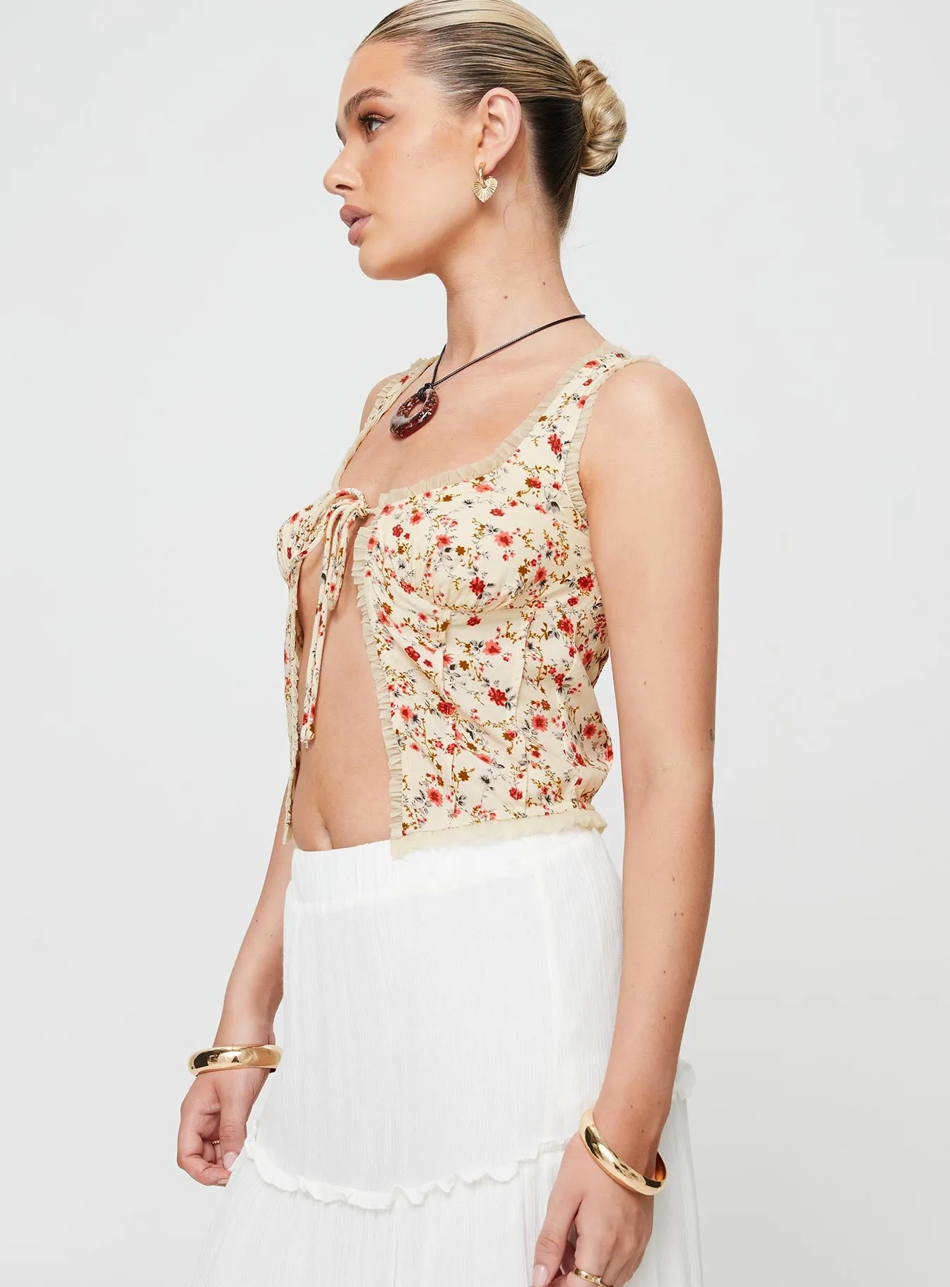 Blueberry Garden Top Cream sold by Princess Polly product image thumbnail 4