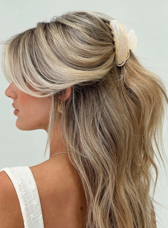 Lush Hair Clip Pack Cream sold by Princess Polly