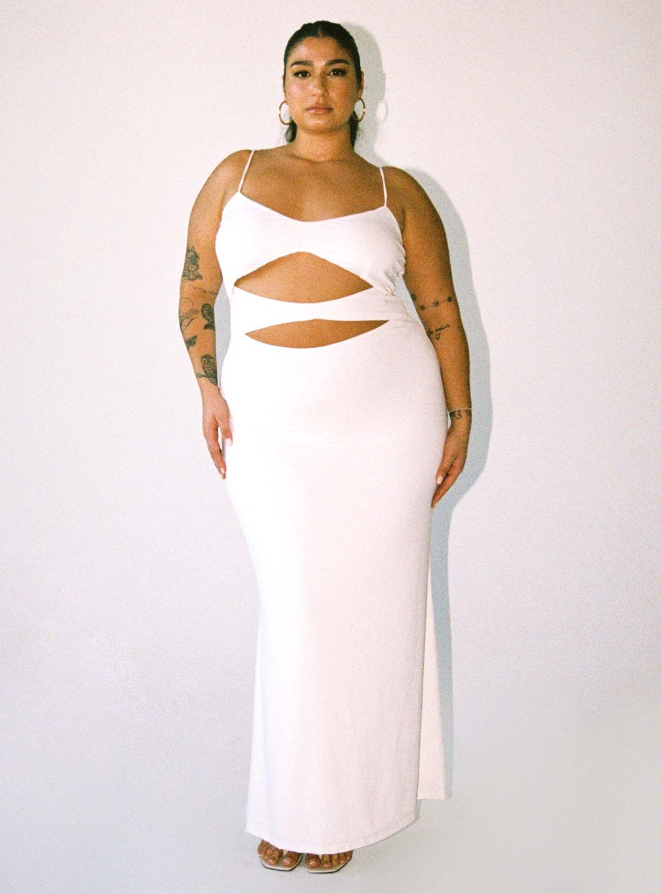 Maci Maxi Dress White Curve sold by Princess Polly product image thumbnail 2