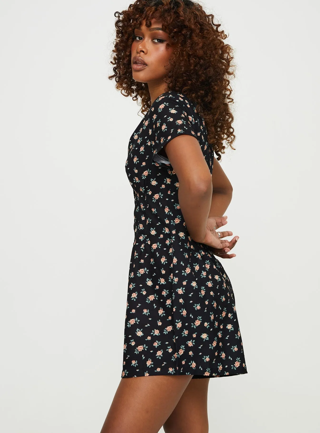 Kezai Romper Black Floral sold by Princess Polly product image thumbnail 3