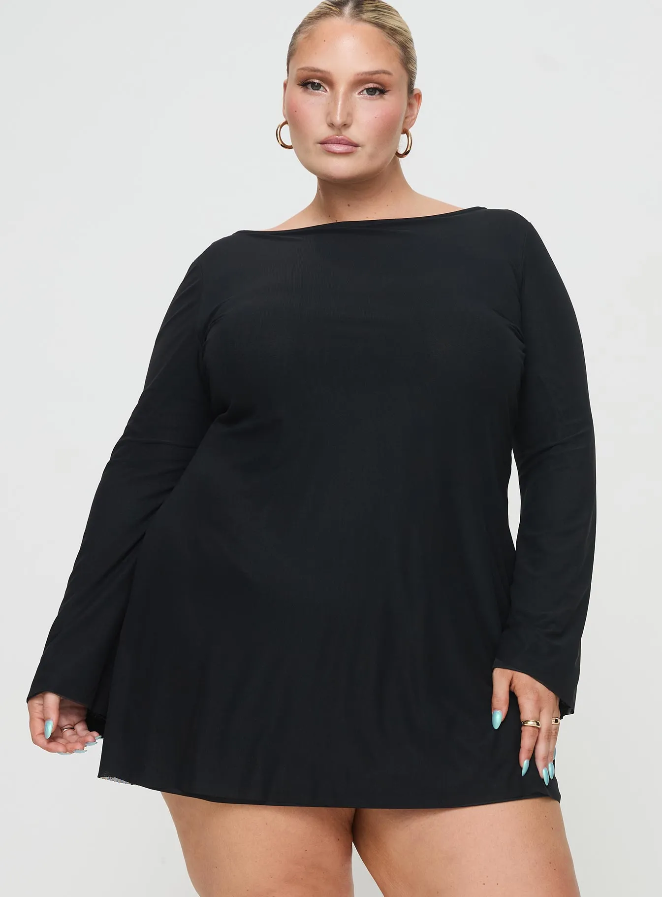 Lukea Long Sleeve Mini Dress Black Curve sold by Princess Polly