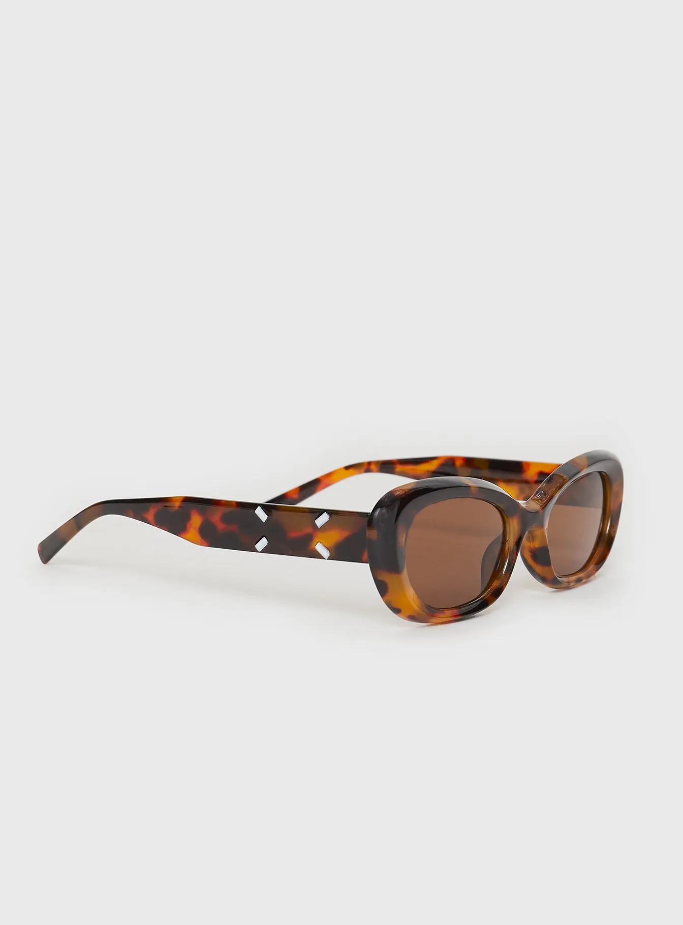 Stetson Sunglasses Tort sold by Princess Polly product image thumbnail 3