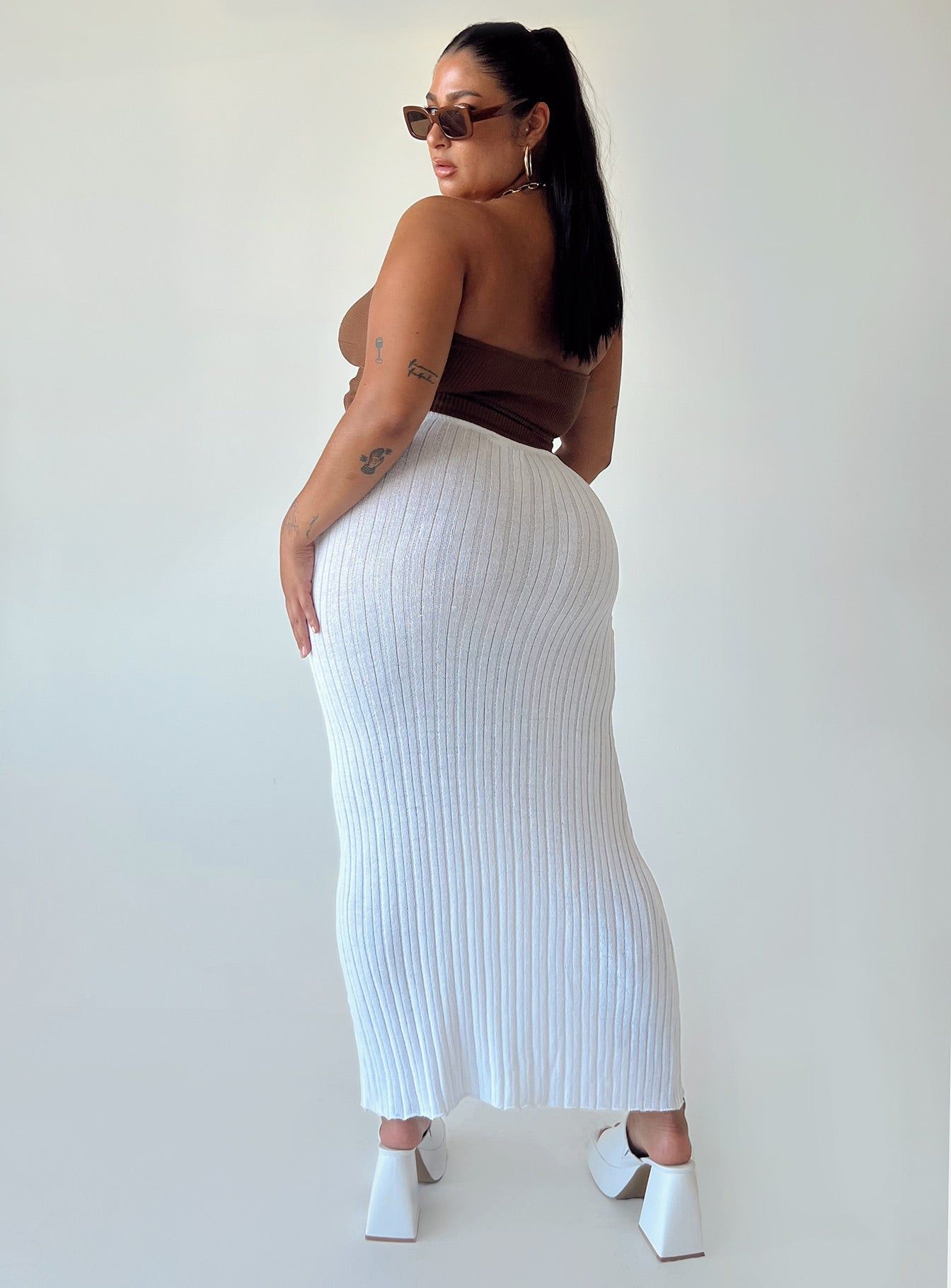 Belle Knit Maxi Skirt White Curve sold by Princess Polly product image thumbnail 4