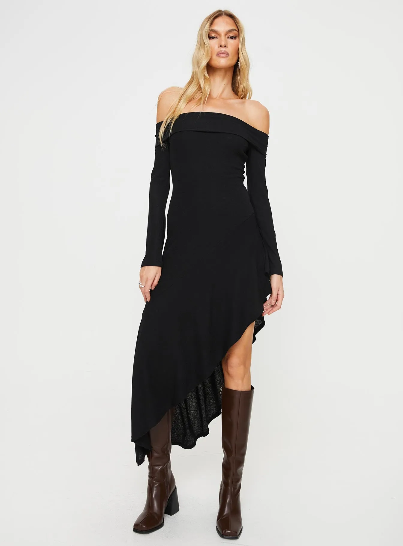Tunie Off The Shoulder Maxi Dress Black sold by Princess Polly product image thumbnail 2