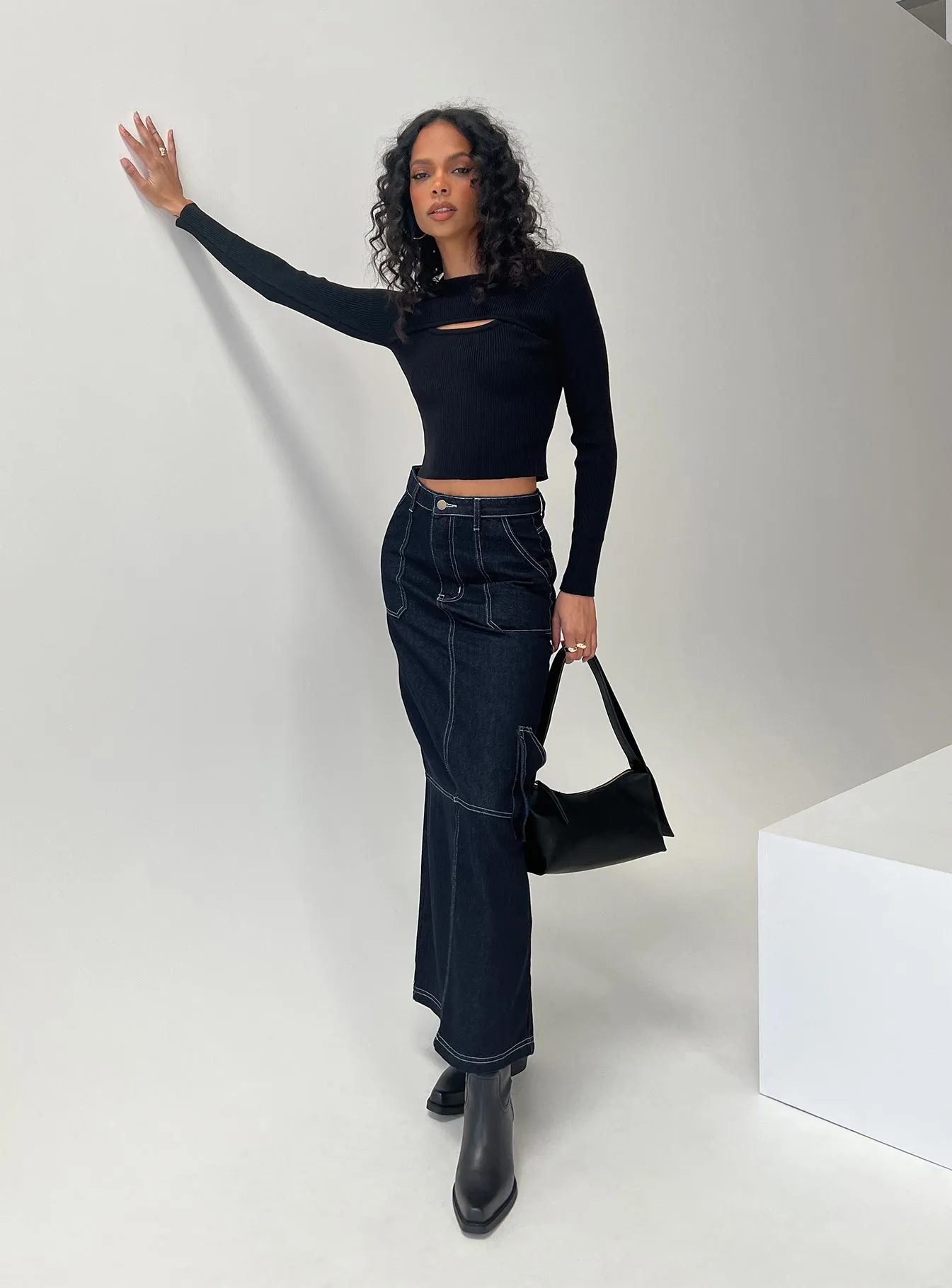 Vine Maxi Skirt Blue sold by Princess Polly product image thumbnail 3