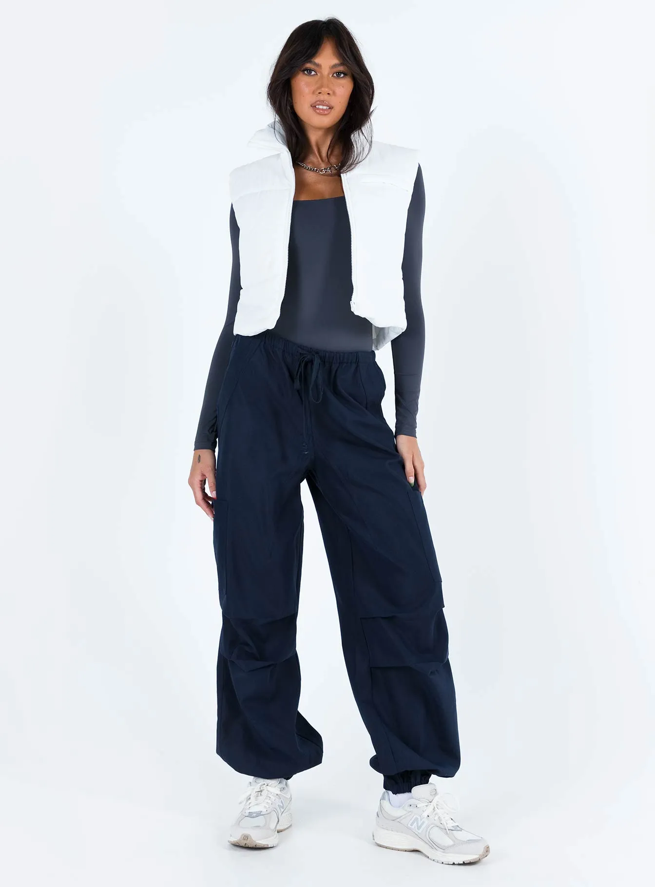 Kirby Puffer Vest White sold by Princess Polly product image thumbnail 4