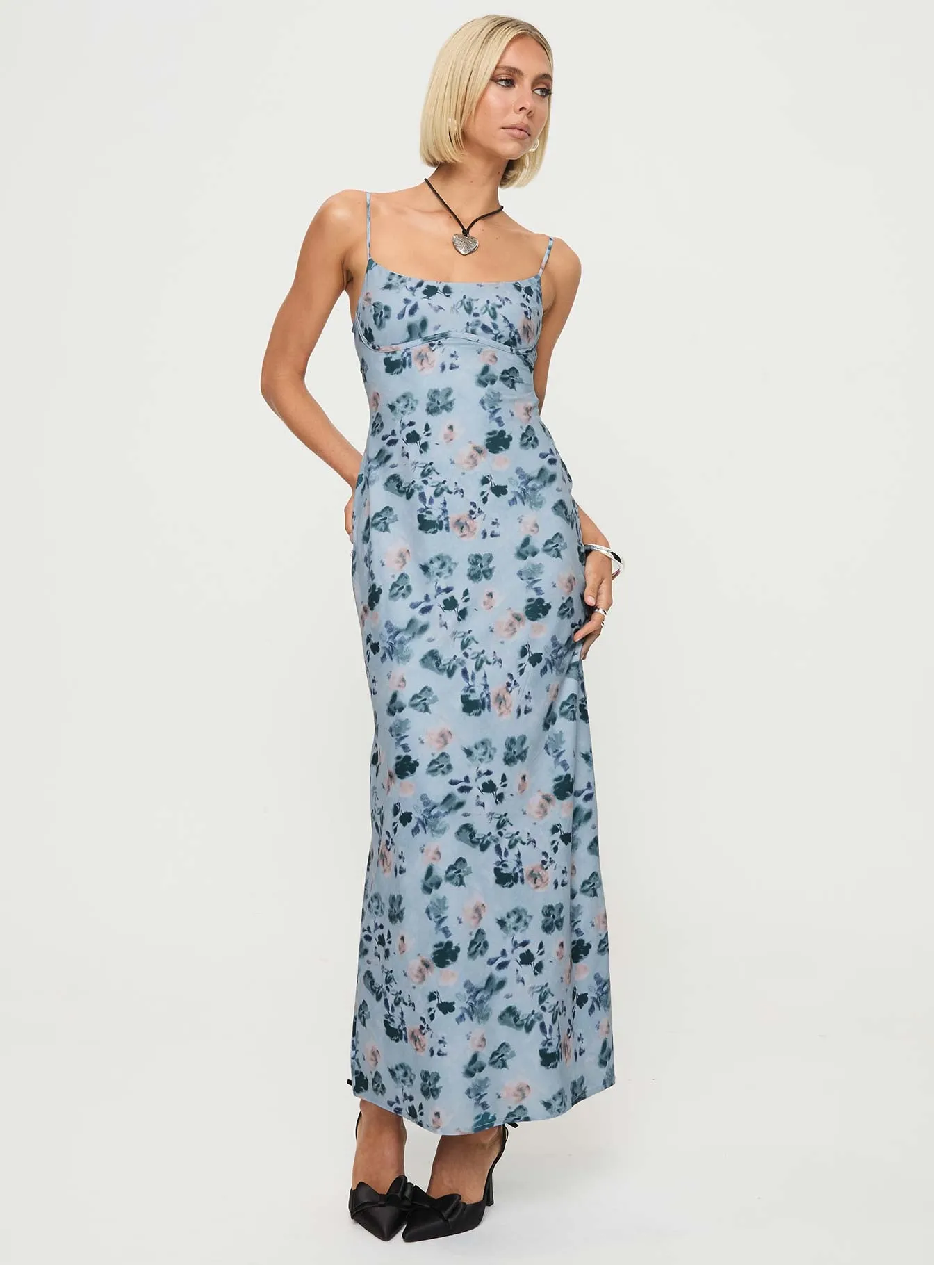 Ravia Maxi Dress Blue / Floral sold by Princess Polly product image thumbnail 3
