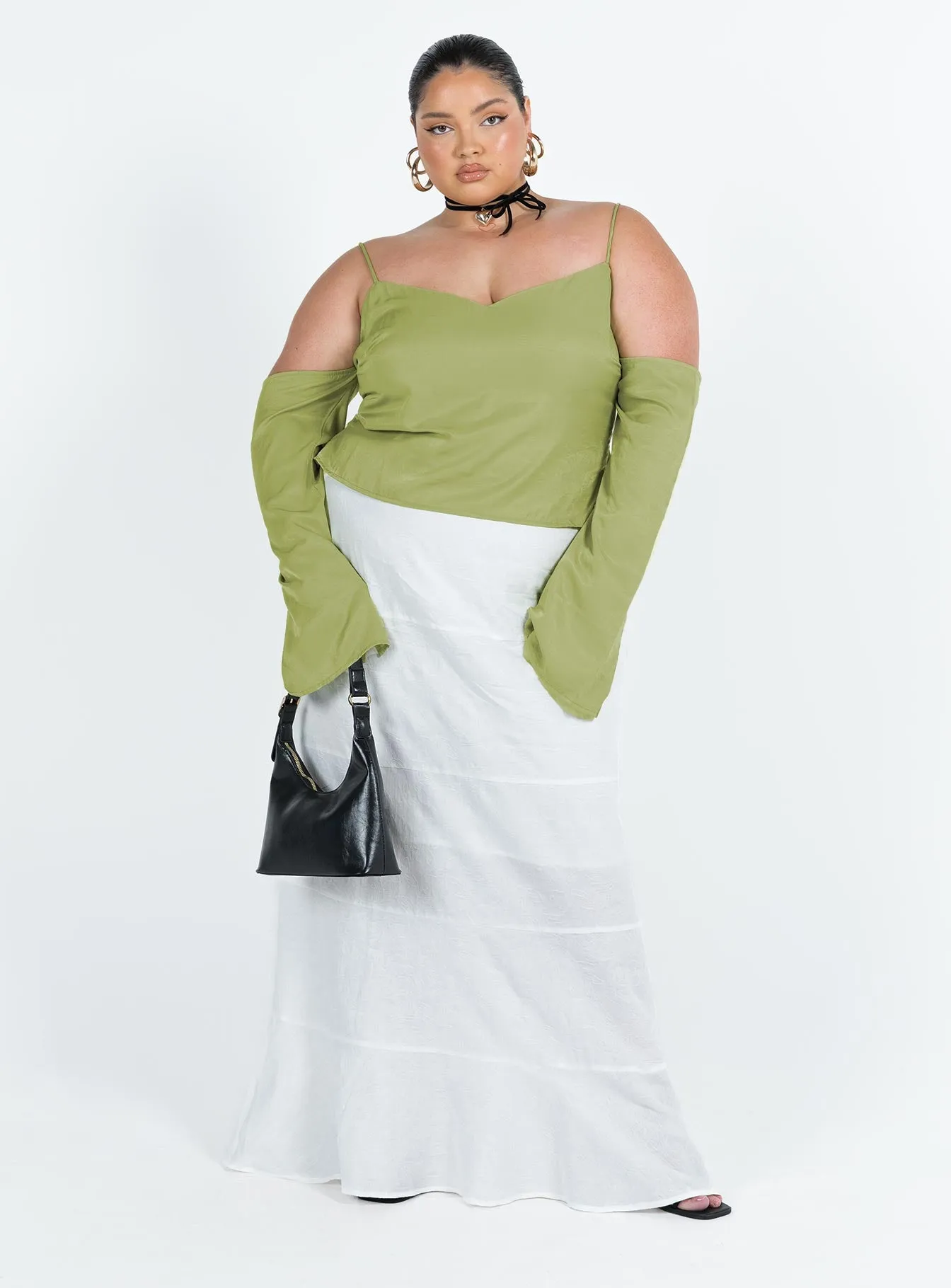 Cold Shoulder Top Green Curve sold by Princess Polly product image thumbnail 3
