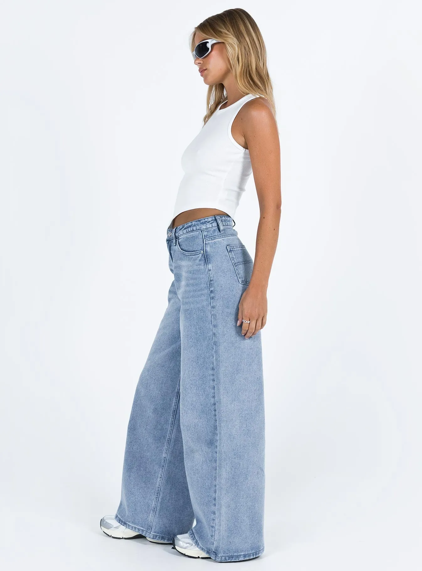 Naylor Mid Rise Wide Leg Jeans Light Blue Wash sold by Princess Polly product image thumbnail 4