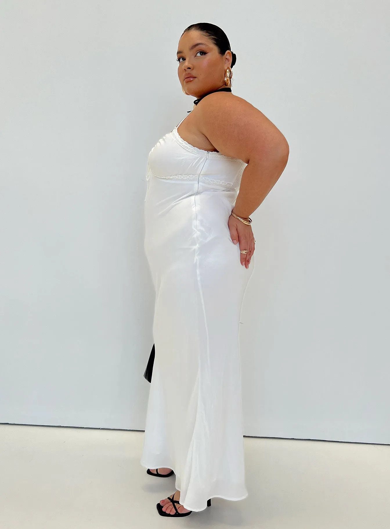 Emily Maxi Dress White Curve sold by Princess Polly product image thumbnail 3