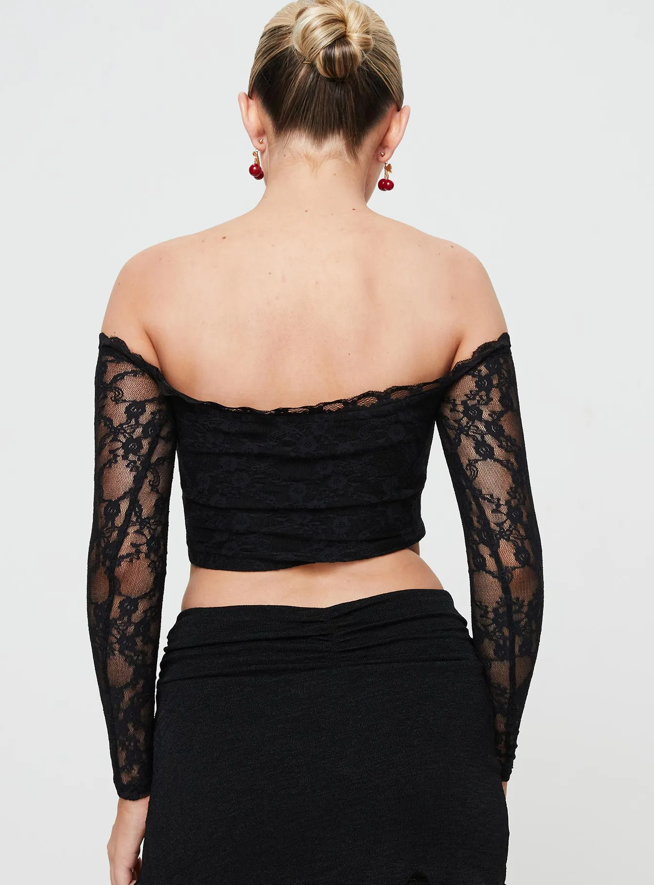 Danzer Off The Shoulder Top Black sold by Princess Polly product image thumbnail 4