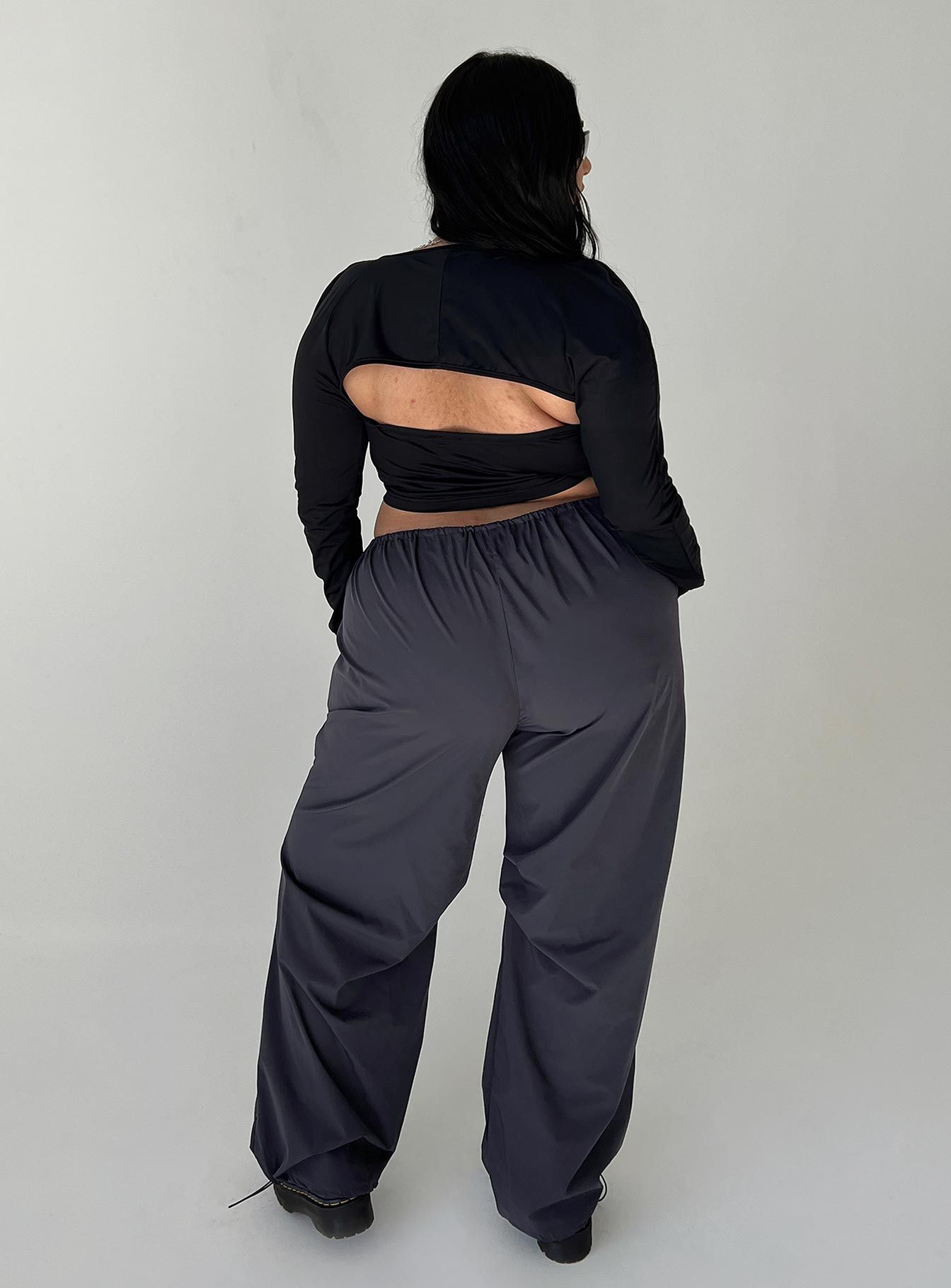 Snow Parachute Pants Slate Curve sold by Princess Polly product image thumbnail 4