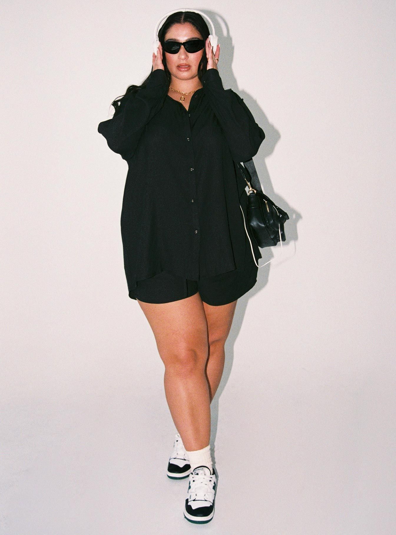 The Chloe Set Black Curve sold by Princess Polly product image thumbnail 2