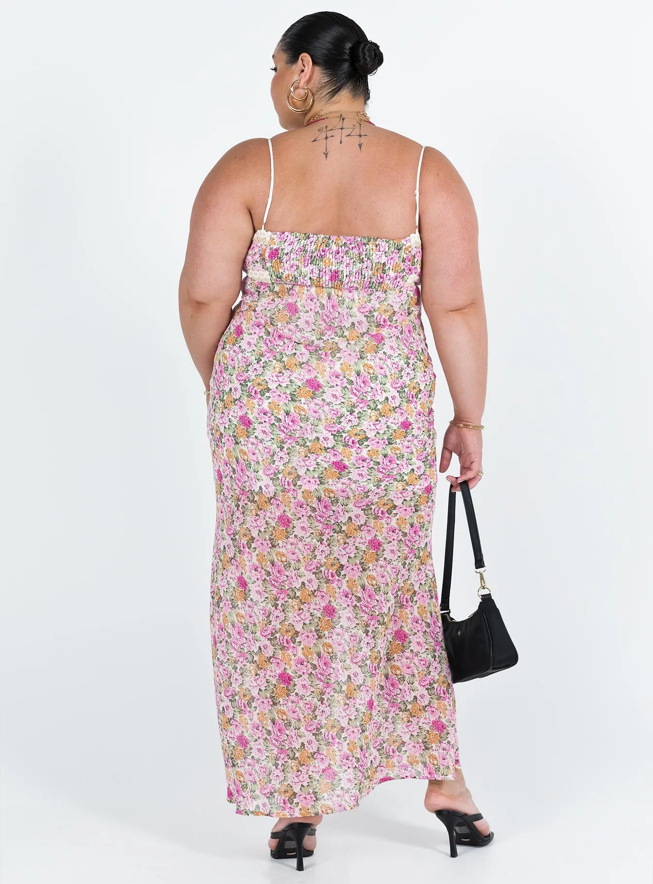 Emily Maxi Dress Pink Floral Curve sold by Princess Polly product image thumbnail 5
