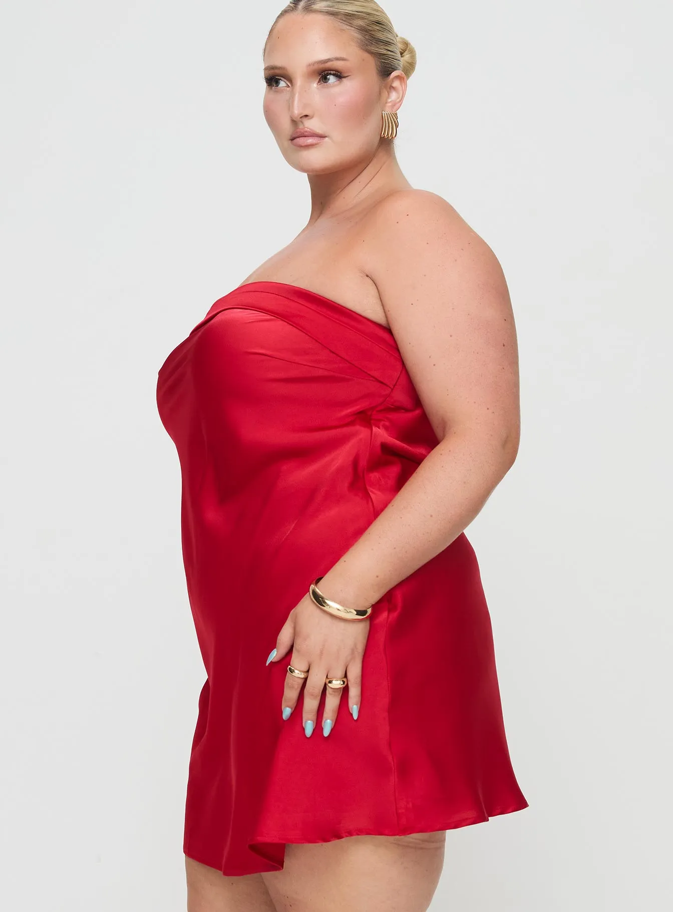 Phillipa Mini Dress Red Curve sold by Princess Polly product image thumbnail 4