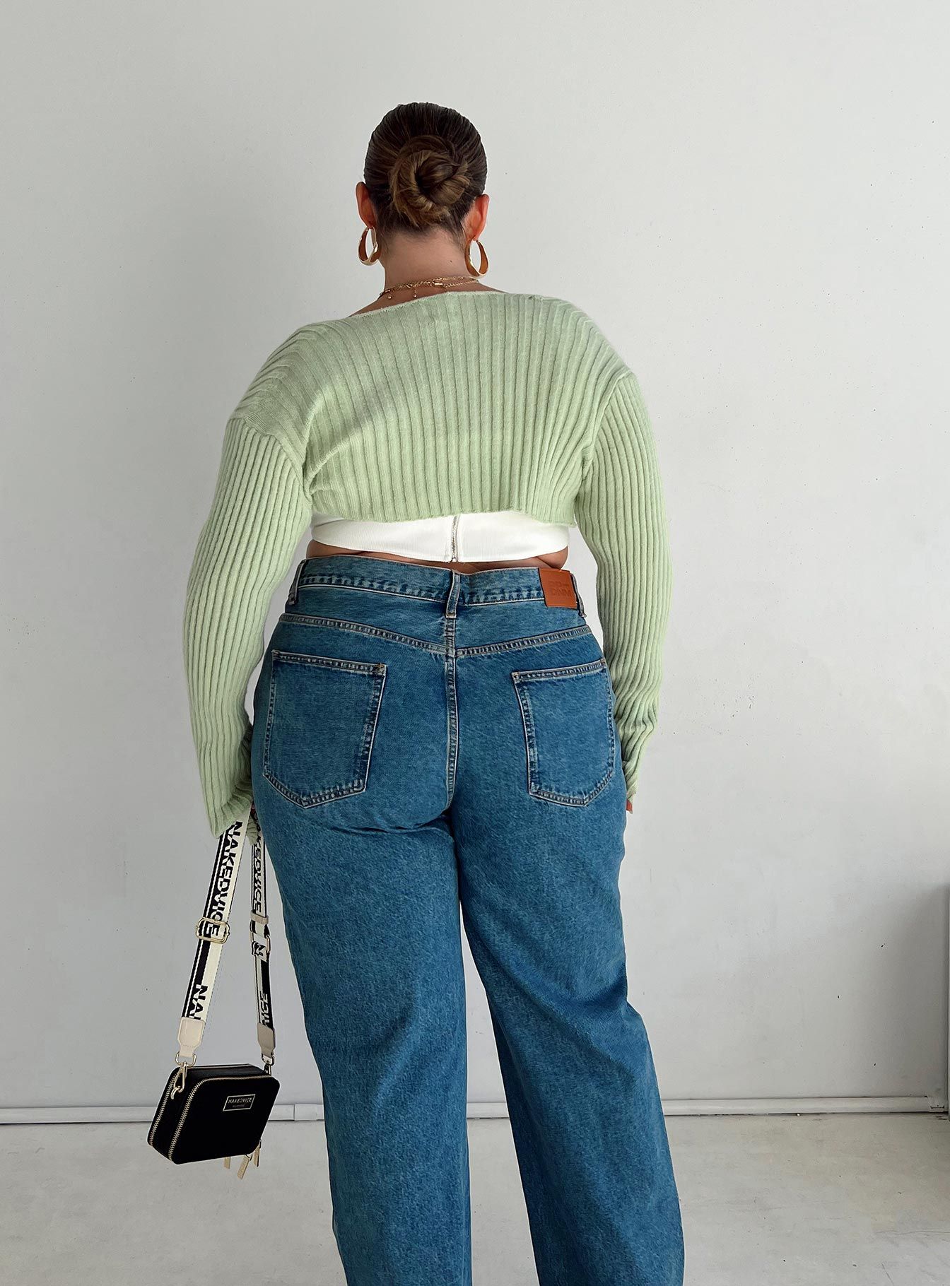 Aytan Bolero Sweater Green Curve sold by Princess Polly product image thumbnail 4