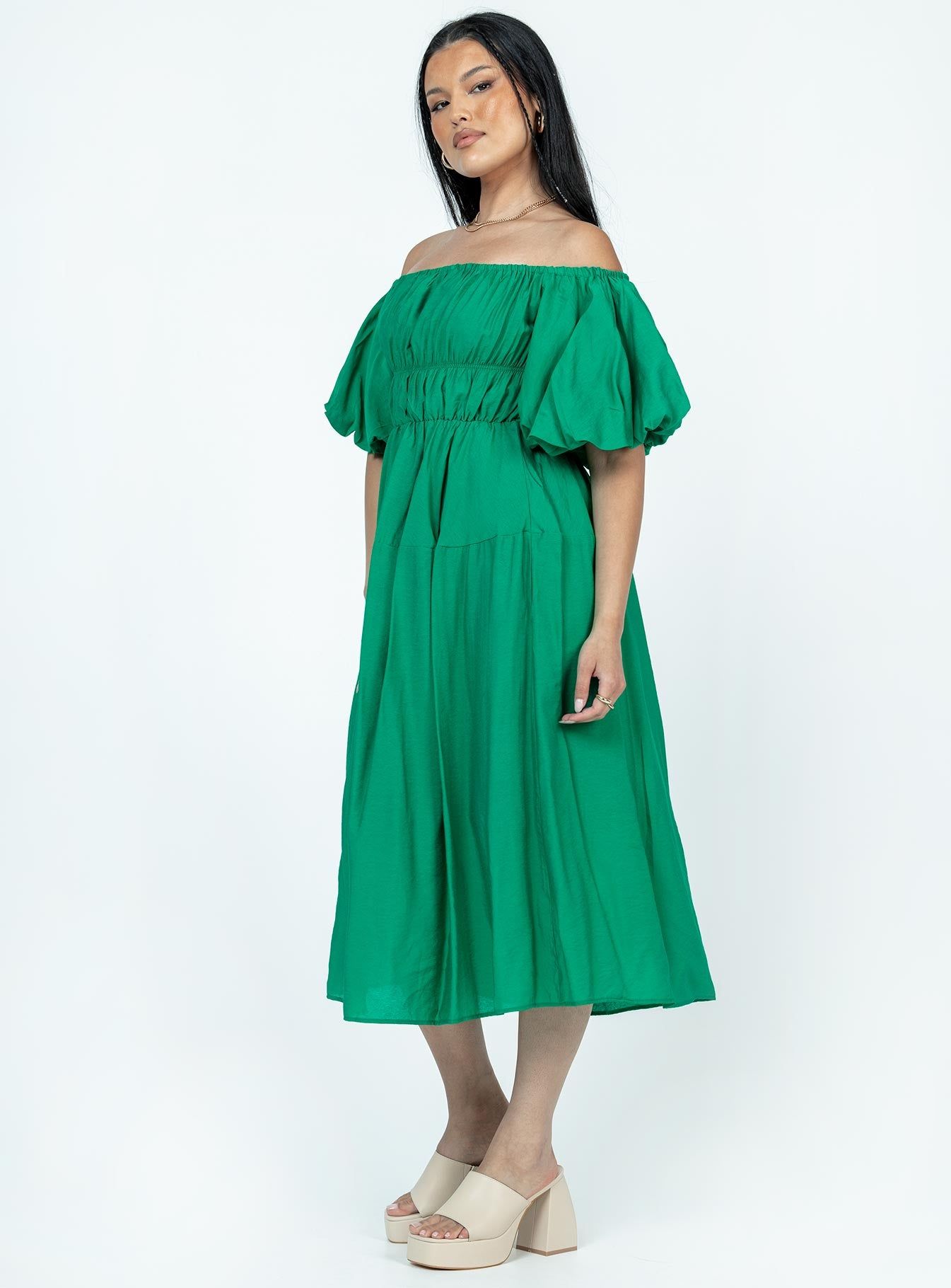 Neri Midi Dress Green sold by Princess Polly product image thumbnail 3
