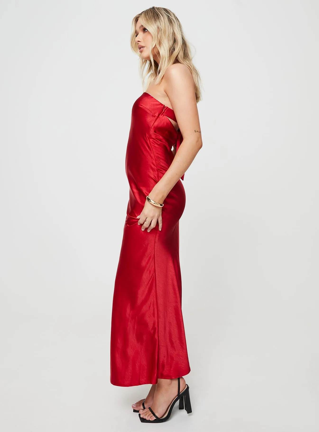 Haley Maxi Dress Red sold by Princess Polly product image thumbnail 4