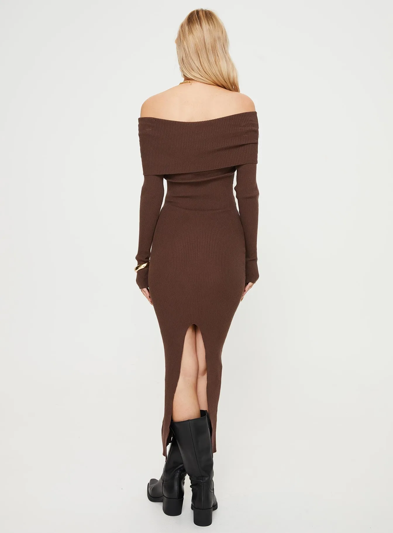 Phylis Off The Shoulder Maxi Dress Chocolate sold by Princess Polly product image thumbnail 5