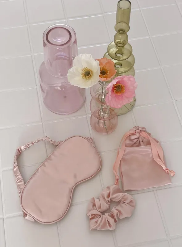 Liza Sleep Set Pink sold by Princess Polly