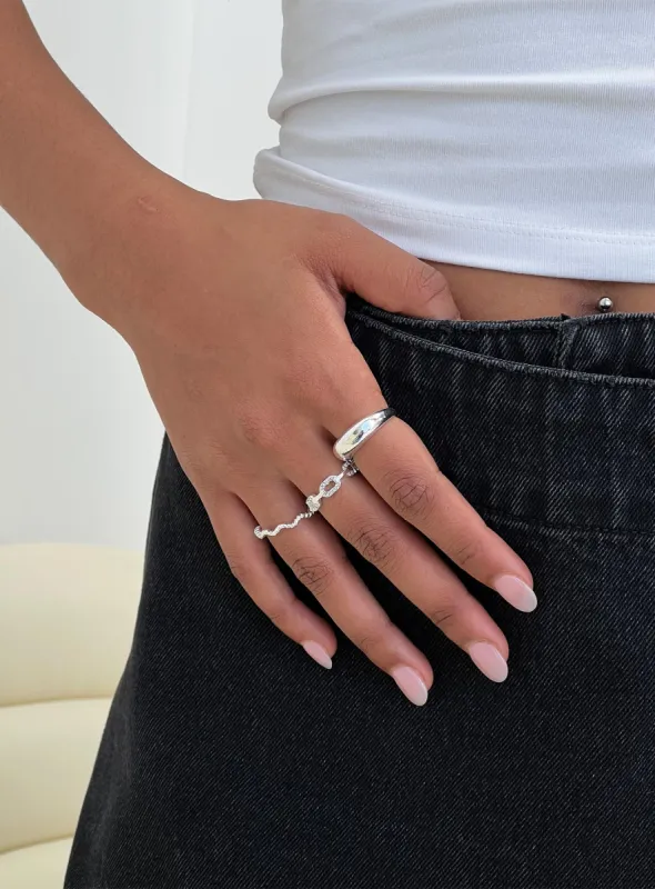 Tamarose Ring Set Silver sold by Princess Polly