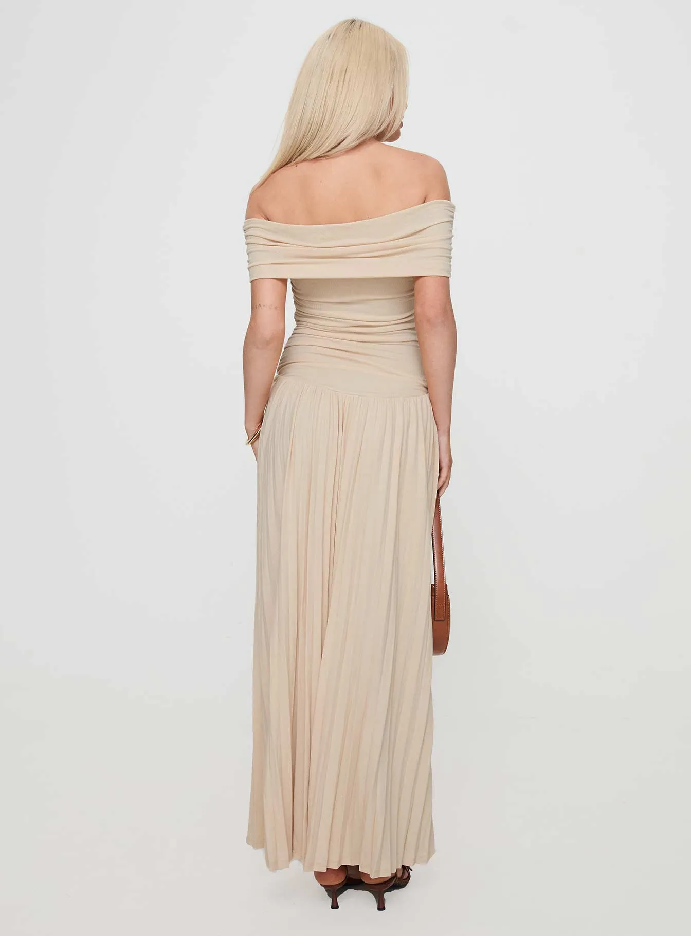Field Of Dreams Maxi Dress Oatmeal sold by Princess Polly product image thumbnail 5