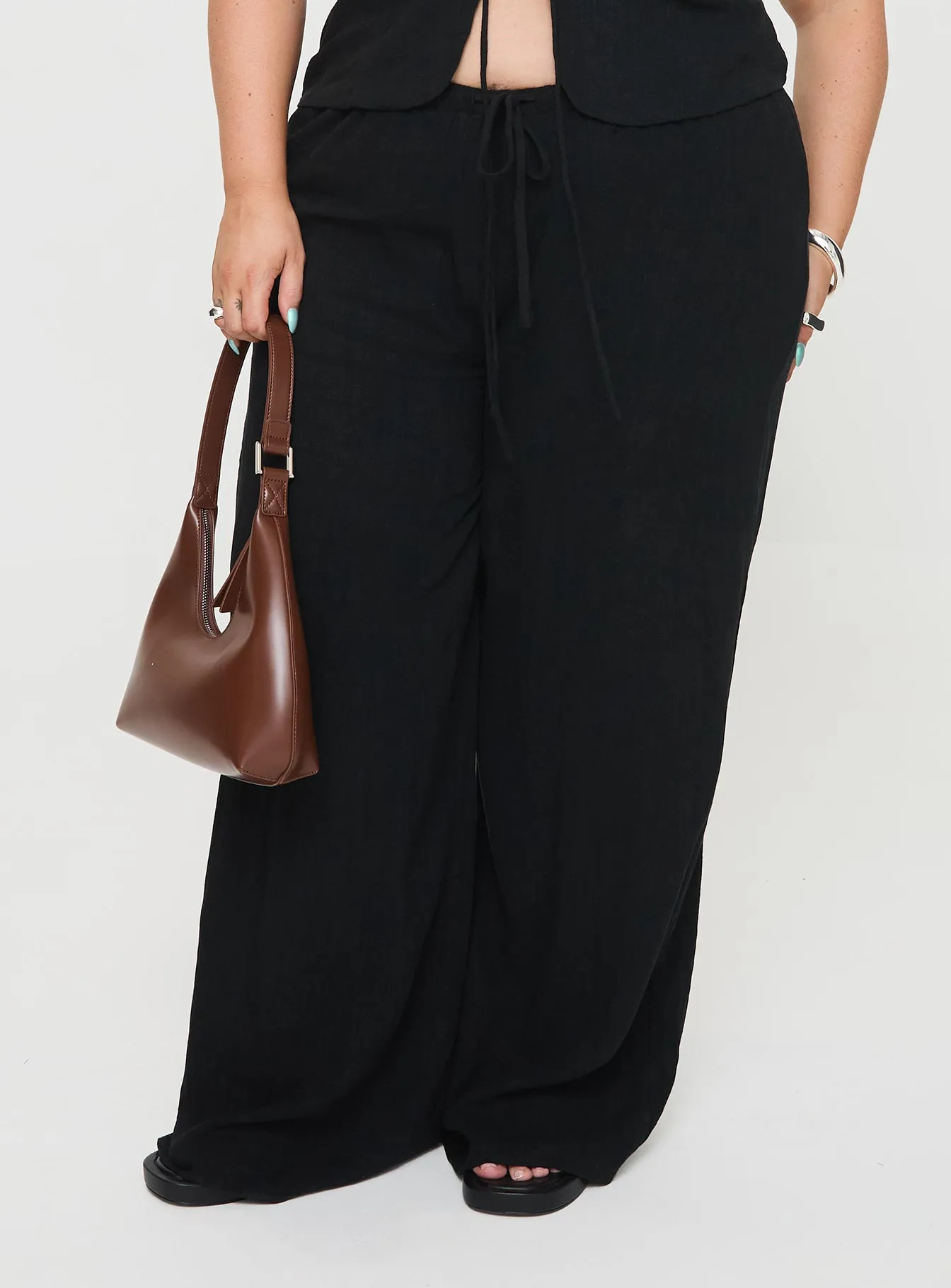 Felipe Linen Blend Pants Black Curve sold by Princess Polly product image thumbnail 2