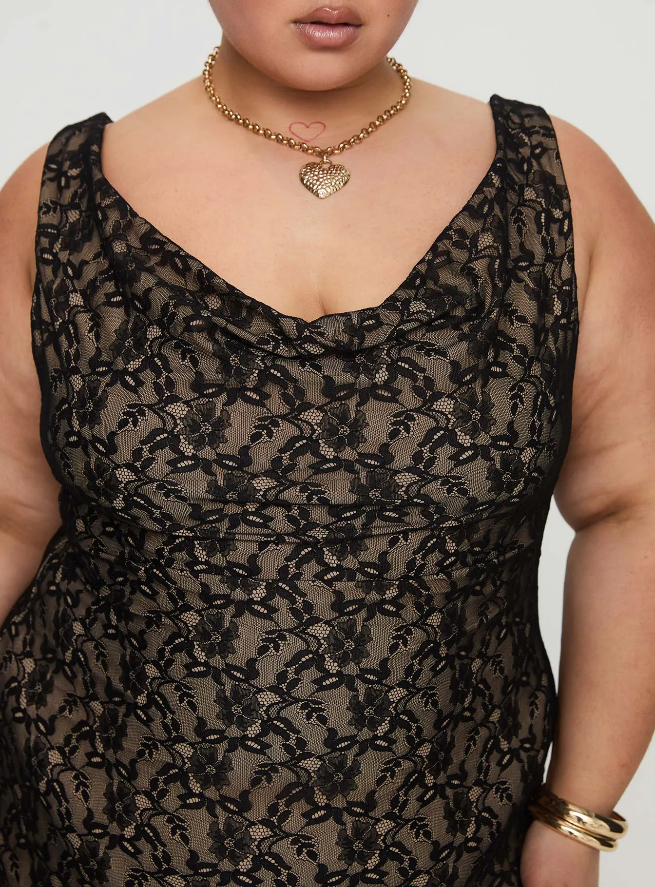 Romani Lace Maxi Dress Black Curve sold by Princess Polly product image thumbnail 5