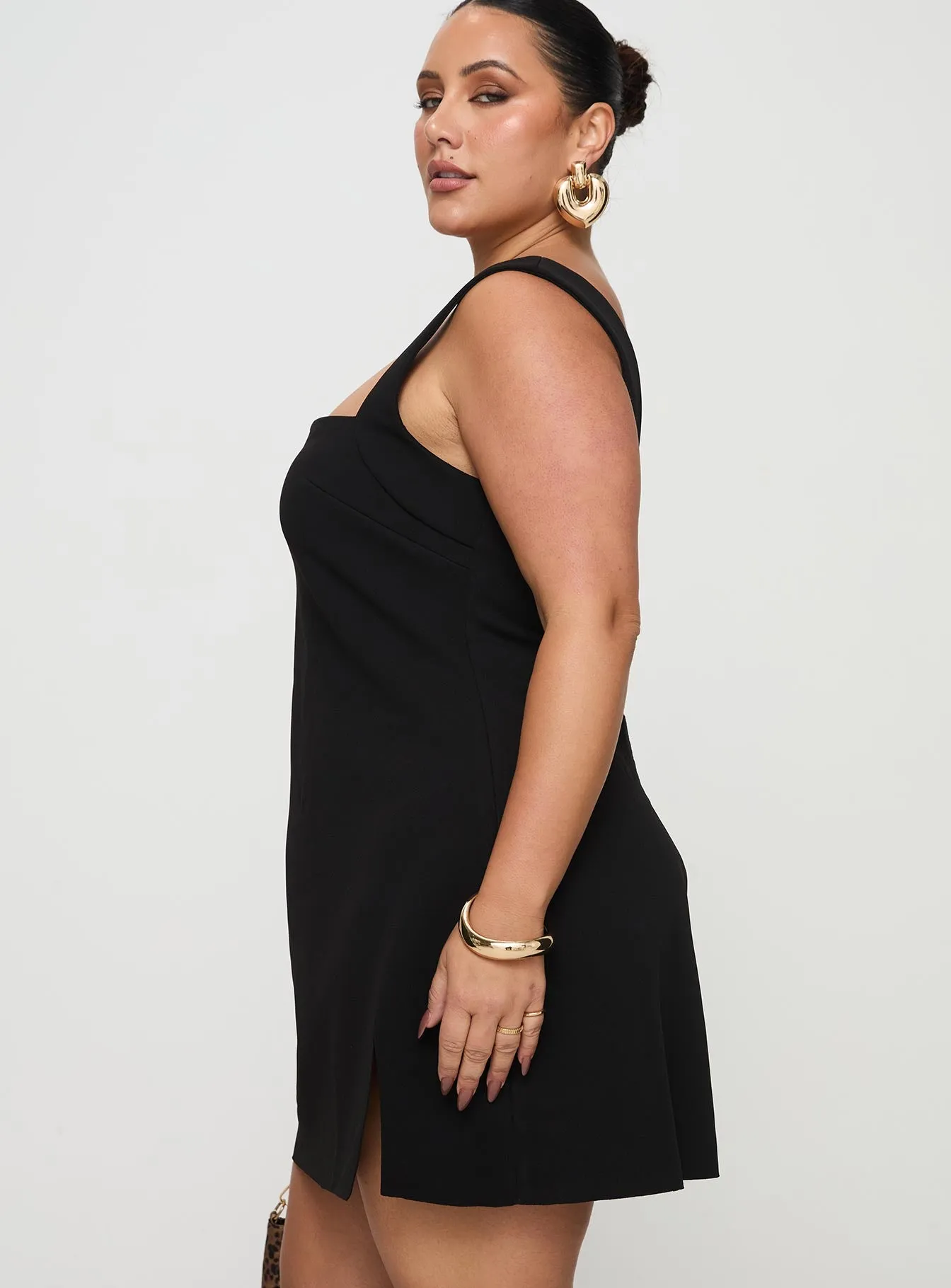 Bombshell Mini Dress Black Curve sold by Princess Polly product image thumbnail 4