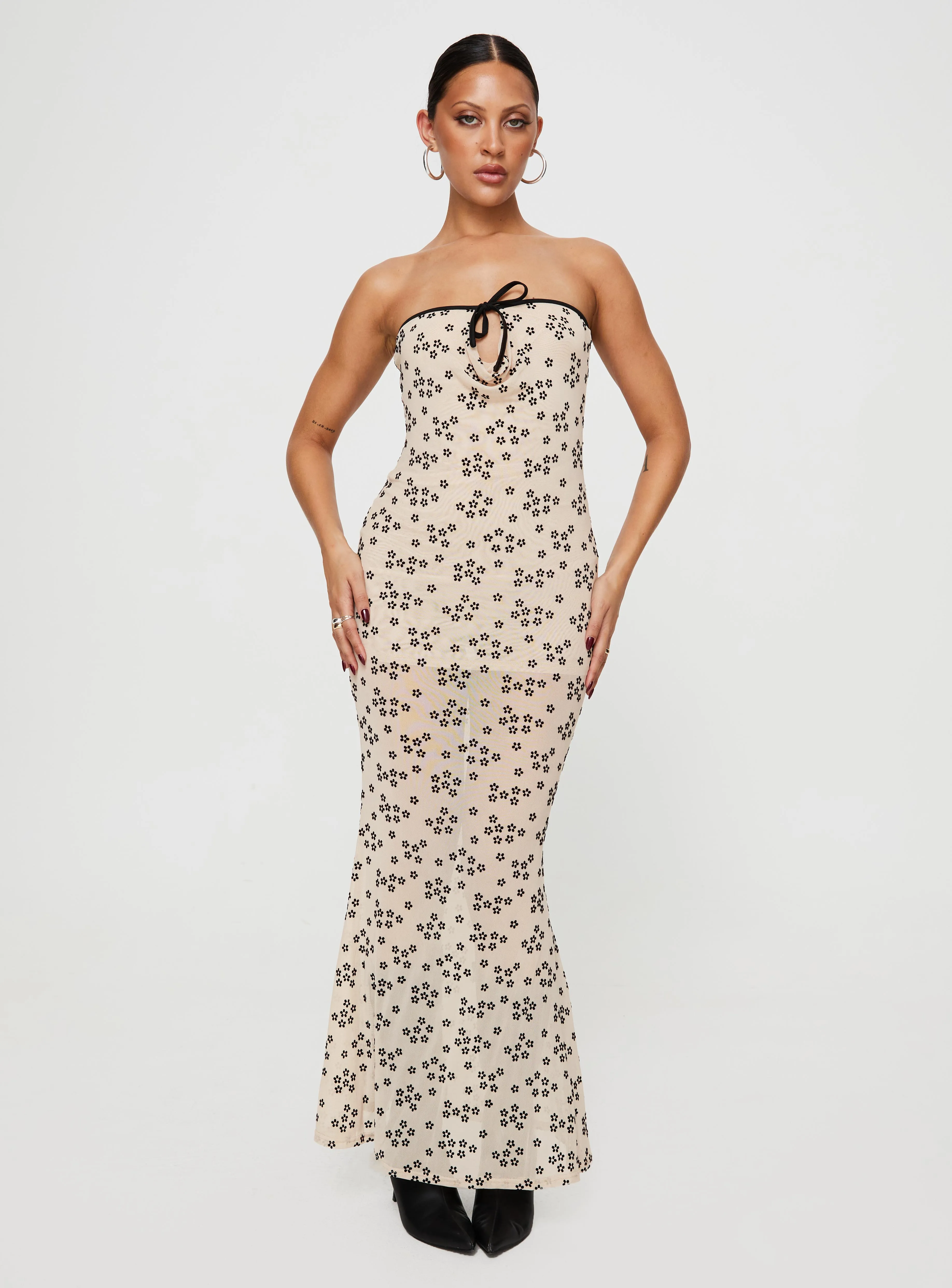 Illuminating Maxi Dress Beige Floral sold by Princess Polly product image thumbnail 2