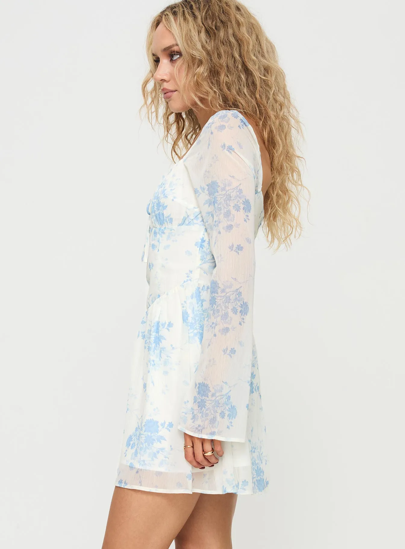 Robertstone Long Sleeve Mini Dress White / Blue Floral sold by Princess Polly product image thumbnail 3