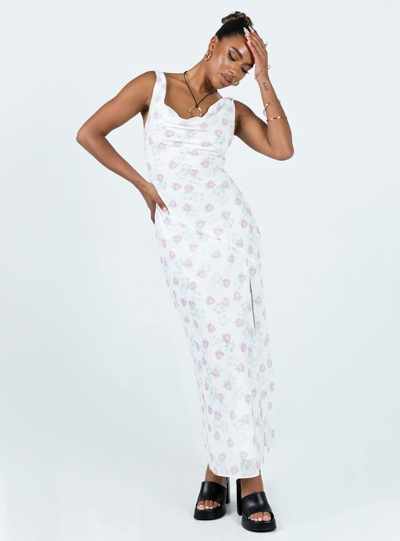 Asbyn Maxi Dress White Floral sold by Princess Polly product image thumbnail 3