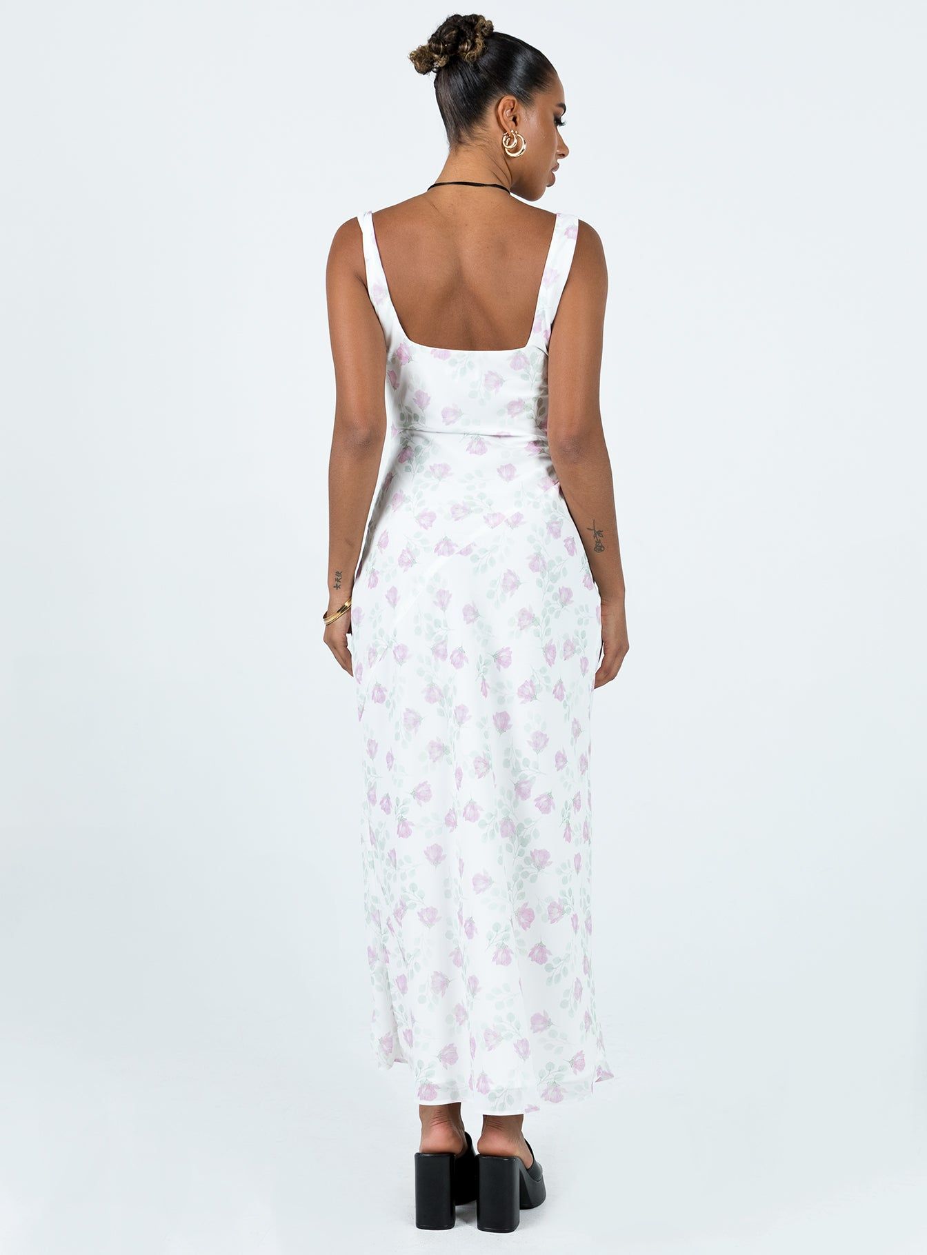 Asbyn Maxi Dress White Floral sold by Princess Polly product image thumbnail 5