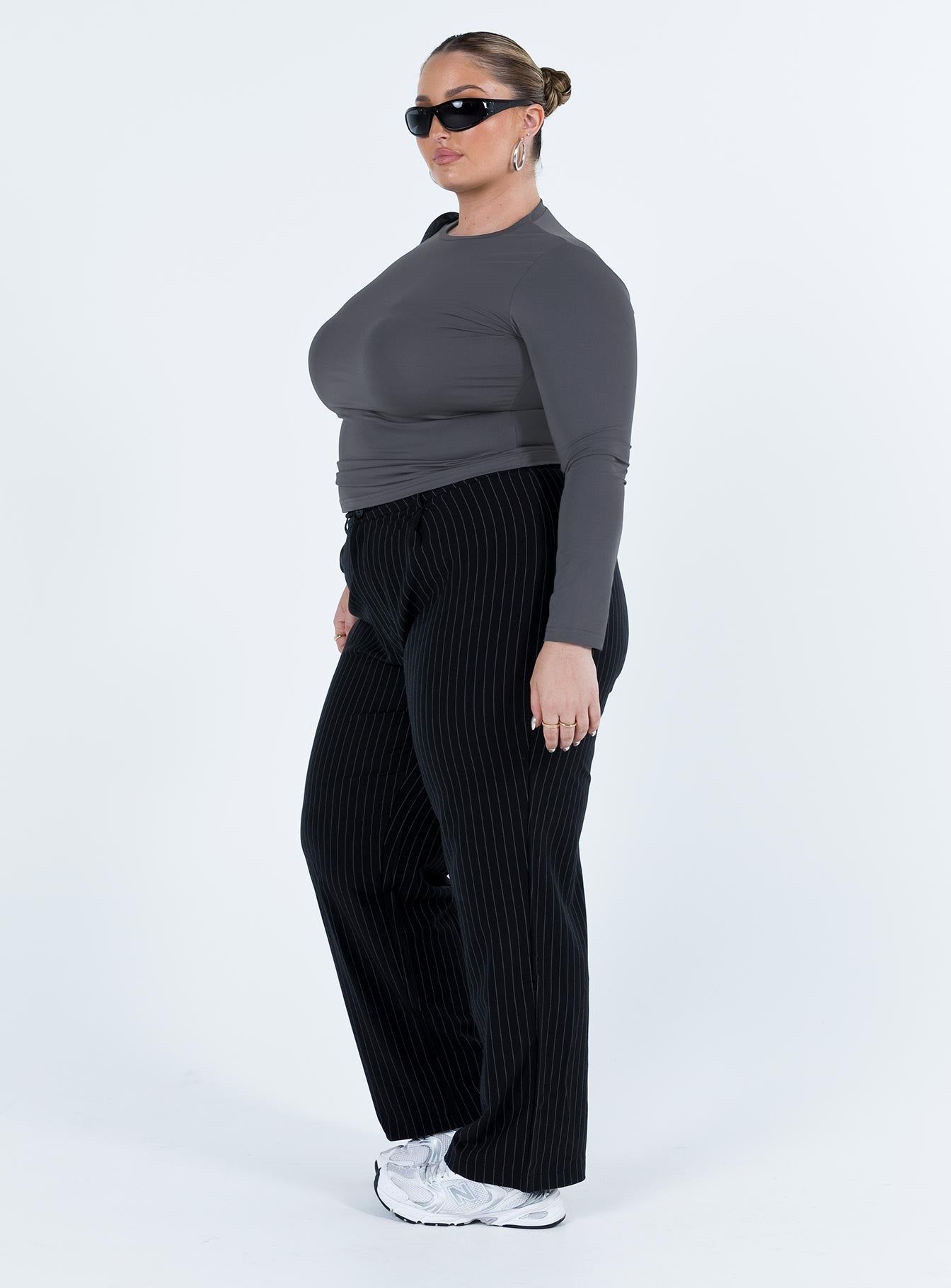 Titius Pants Black Curve sold by Princess Polly product image thumbnail 4