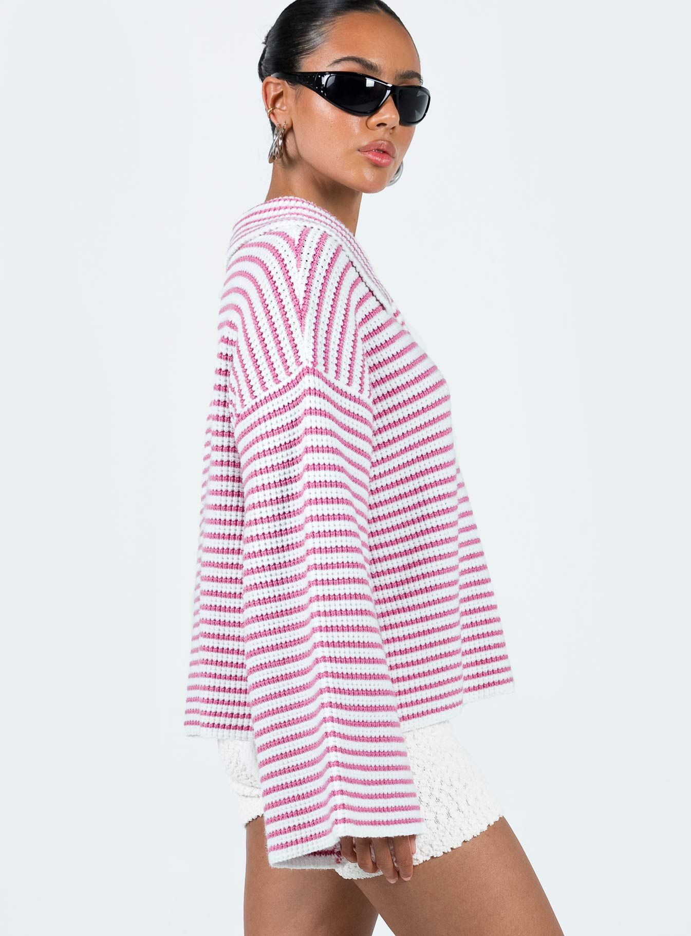 Willbar Oversized Sweater Pink / White sold by Princess Polly product image thumbnail 4