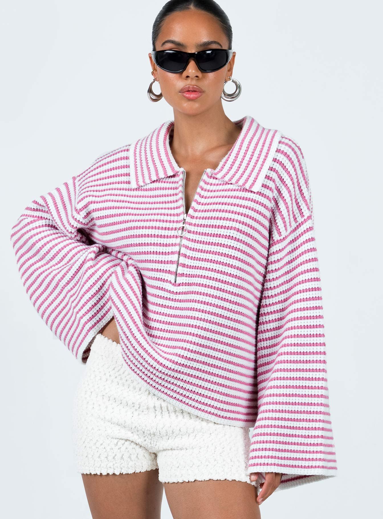 Willbar Oversized Sweater Pink / White sold by Princess Polly product image thumbnail 2
