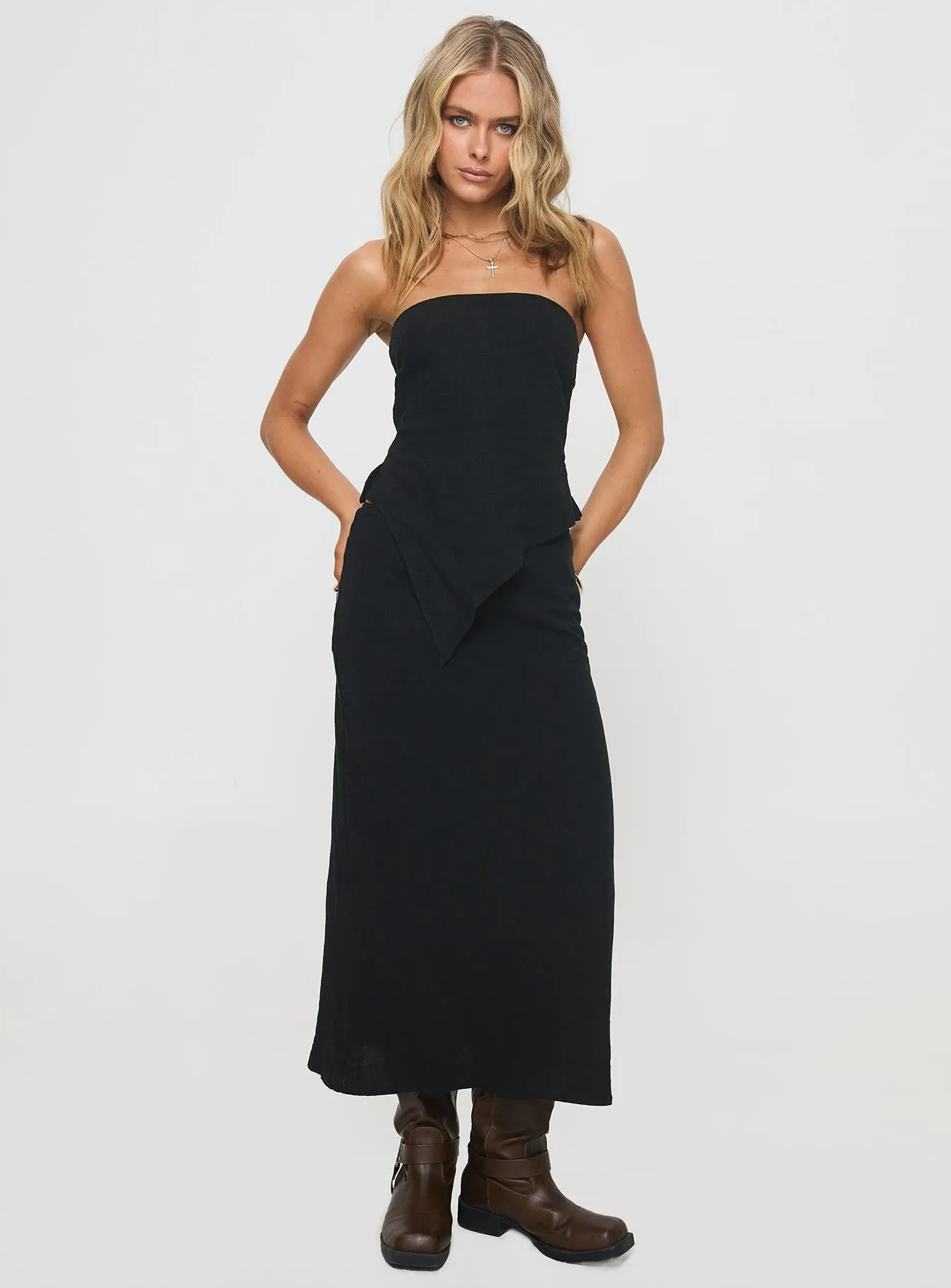 Ermias Linen Blend Midi Skirt Black sold by Princess Polly product image thumbnail 3